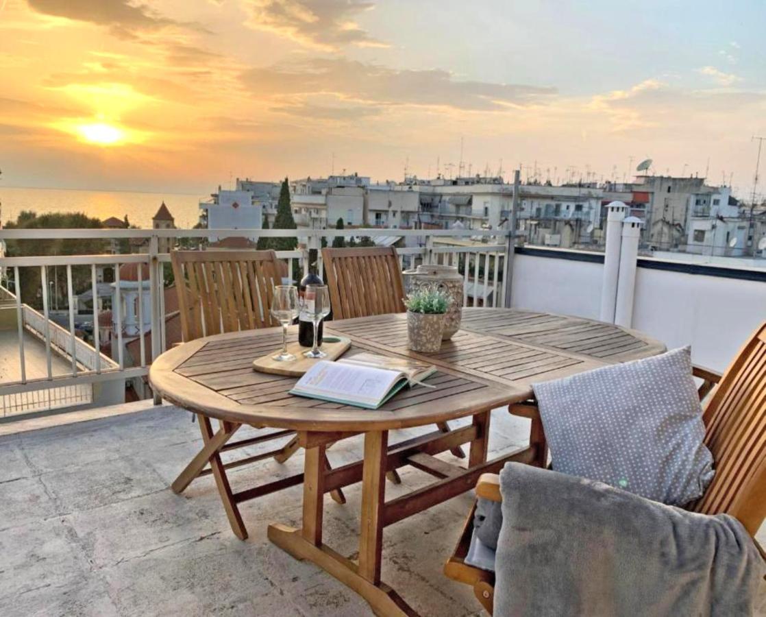 Sea View Sunset Penthouse Apartman Szaloniki Kültér fotó
