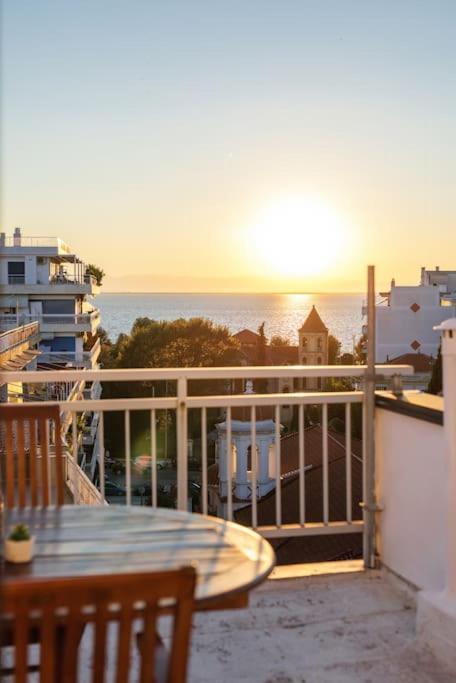 Sea View Sunset Penthouse Apartman Szaloniki Kültér fotó